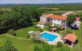 Holiday Home Tommy By Interhome